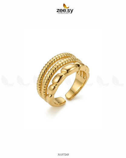 Elegant Sculpted Liquid Ring